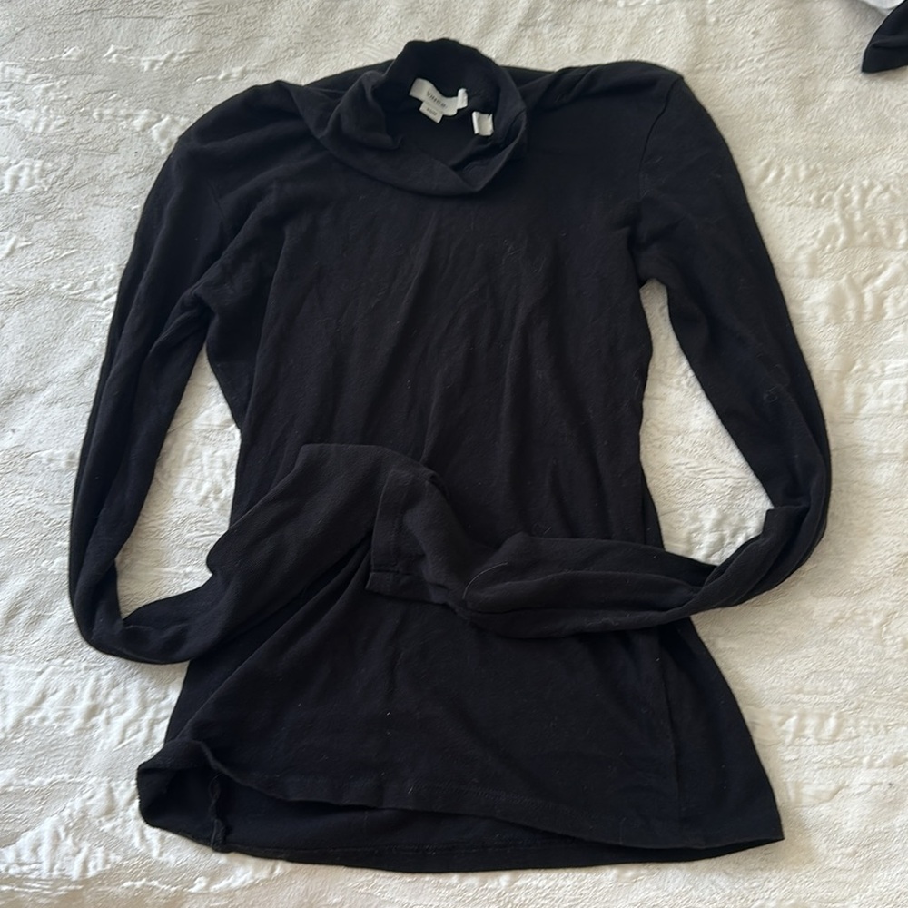 Vince Black TurtleNeck Black Longsleeve - Picture 2 of 5
